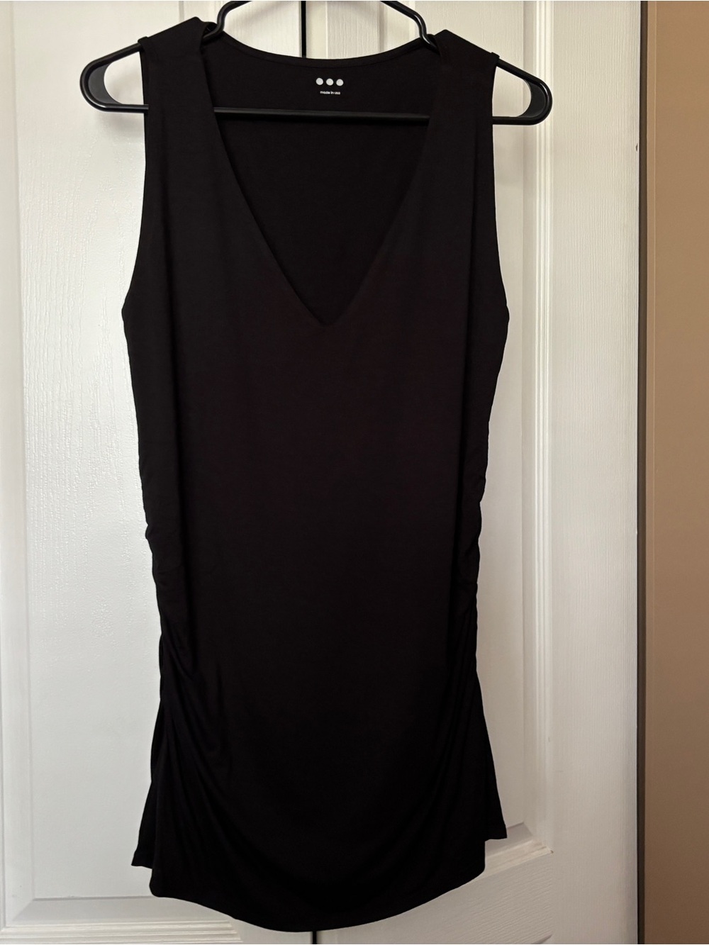 Three Dots Black V-Neck Sleeveless Tank